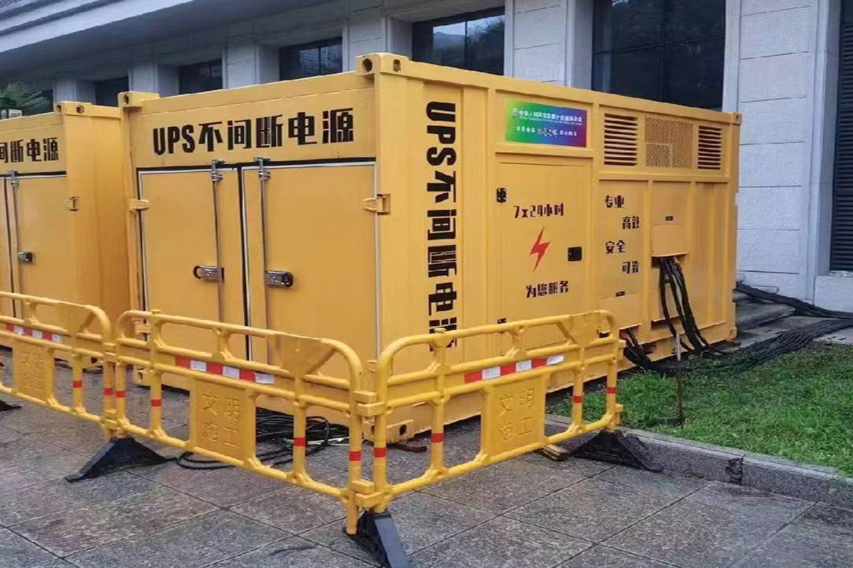 措勤发电机租赁施工现场